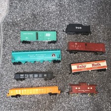 Scale train cars for sale  Coplay