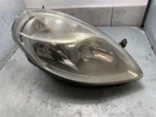 Faro anteriore destro usato  Italia