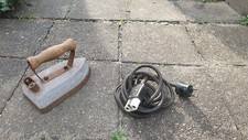 Elektrisches bügeleisen gusse gebraucht kaufen  Wittenberg