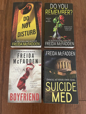 Lot of 4 Freida McFadden PB Books Psychological Fiction Thriller ~ The Boyfriend comprar usado  Enviando para Brazil