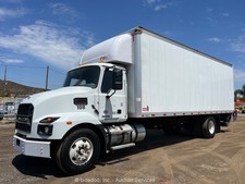 26ft box truck for sale  Lake Elsinore