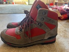 Vasque hiking boots for sale  Sebastopol
