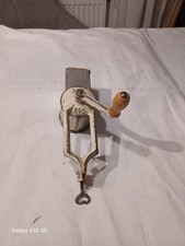 Vintage nuss mandelmühle gebraucht kaufen Vintage nuss mandelmühle gebraucht kaufen  Burbach