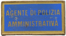 Distintivo agente polizia usato  Sarzana