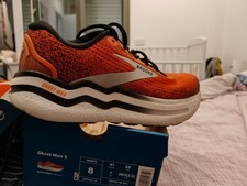 Brooks ghost max usato  Milano