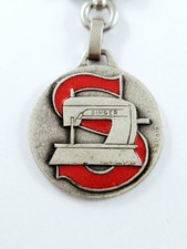 Keychain augis singer d'occasion  Expédié en Belgium