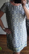 Robe caroll manches d'occasion  Rouxmesnil-Bouteilles