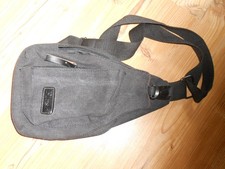 Schultertasche sling bag gebraucht kaufen  Wurzbach