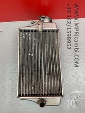 Radiatore destro 19010 usato  Serra de Conti