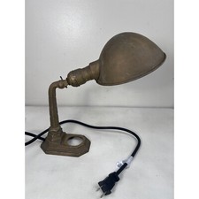 Lámpara de mesa Art Deco industrial vintage base de robo ajustable latón? ¿Bronce? segunda mano  Embacar hacia Mexico