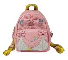 Mini mochila loungefly vestido rosa 70º aniversário Cinderela Disney, usado comprar usado  Enviando para Brazil