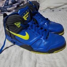 Size 9.5 nike for sale  Monroe