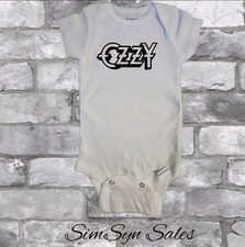 Body Ozzy Osbourne unissex Gerber Baby Band Onesie 0-3 meses manga curta  comprar usado Body Ozzy Osbourne unissex Gerber Baby Band Onesie 0-3 meses manga curta  comprar usado  Enviando para Brazil