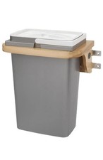 Usado, Recipiente de resíduos Rev-A-Shelf 4SOWC-8-1 de madeira para montagem em porta vaidade, bordo/prata comprar usado  Enviando para Brazil