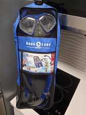 Kit de máscara de mergulho aquático pulmão e barbatanas, usado comprar usado Kit de máscara de mergulho aquático pulmão e barbatanas, usado comprar usado  Enviando para Brazil