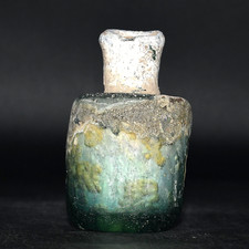 Usado, Garrafa de vidro romana antiga genuína com pátina azul iridescente de Israel comprar usado  Enviando para Brazil