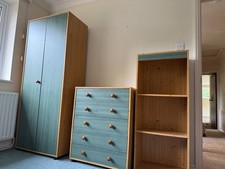 Four piece bedroom for sale  THATCHAM