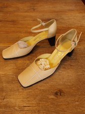 Martin escarpin beige d'occasion  Quimper