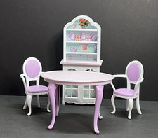 Usado, Mattel - Barbie - Móveis para sala de jantar - Mesa, 2 cadeiras e cabana - Roxo comprar usado  Enviando para Brazil