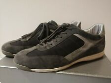 Scarpe sneakers uomo usato  Torre di Mosto