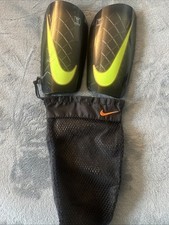 Caneleiras de futebol Nike Mercurial Lite preto tamanho XL 5”11 -6”7 comprar usado  Enviando para Brazil