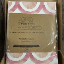 Tapete trocador de couro vegano Sunshine & Poppy 16x30” aquarela arco-íris viagem comprar usado  Enviando para Brazil
