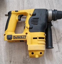 Dewalt dc223ka cordless for sale  DAVENTRY