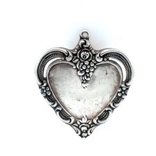 Vintage heart charm for sale  Fall River