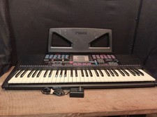 Yamaha psr 220 for sale  Reading