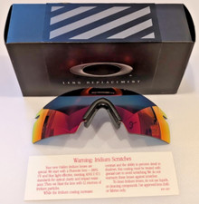 Genuine oakley frame d'occasion  Expédié en Belgium