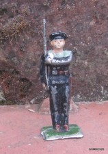 Soldat plomb creux d'occasion  Dornecy