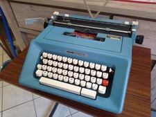 Macchina scrivere olivetti usato  Massa Lombarda