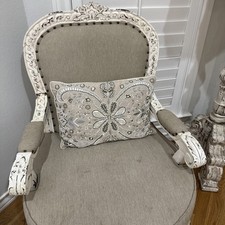 Chair for sale  Tulsa
