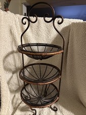 Cesta de frutas vintage de cobre e preto com acabamento em ferro forjado e madeira 3 camadas  comprar usado  Enviando para Brazil