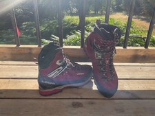 lowa trekking boots for sale lowa trekking boots for sale Woodinville