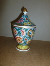 Joli pot porcelaine d'occasion  Montsûrs