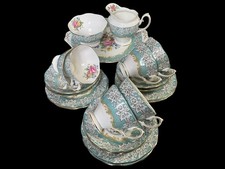 Pieces royal albert for sale  LONDON