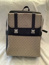 mochila esportiva comprar usado mochila esportiva comprar usado  Enviando para Brazil