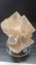 Fluorite beige matrice usato  Tribogna