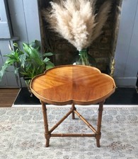 Mesa lateral vintage trevo com pernas de bambu falsas – reprodução de meados do século comprar usado  Enviando para Brazil
