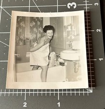 1940s surprised woman for sale  Orlando