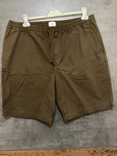 Short vert d'occasion  La Trinité