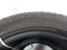 Pneu 235 r18 d'occasion  La Roche-Posay