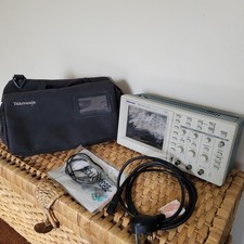 Tektronix tds210 60mhz for sale  DEAL