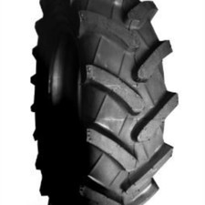 Pneumatici gomme tractor usato  Polla
