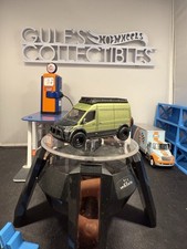 Hot Wheels Mercedes-Benz Sprinter van Deutschland Design pilotos reais soltos novos comprar usado  Enviando para Brazil
