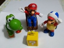 Super mario personaggi usato  Roma