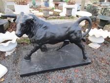 Statue taureau pierre d'occasion Statue taureau pierre d'occasion  Bléré