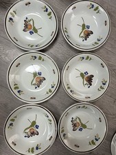 Assiettes soupe fleurie d'occasion Assiettes soupe fleurie d'occasion  Aix-en-Provence-