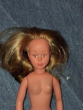 Poupee marie claire d'occasion Poupee marie claire d'occasion  Pouilly-les-Nonains